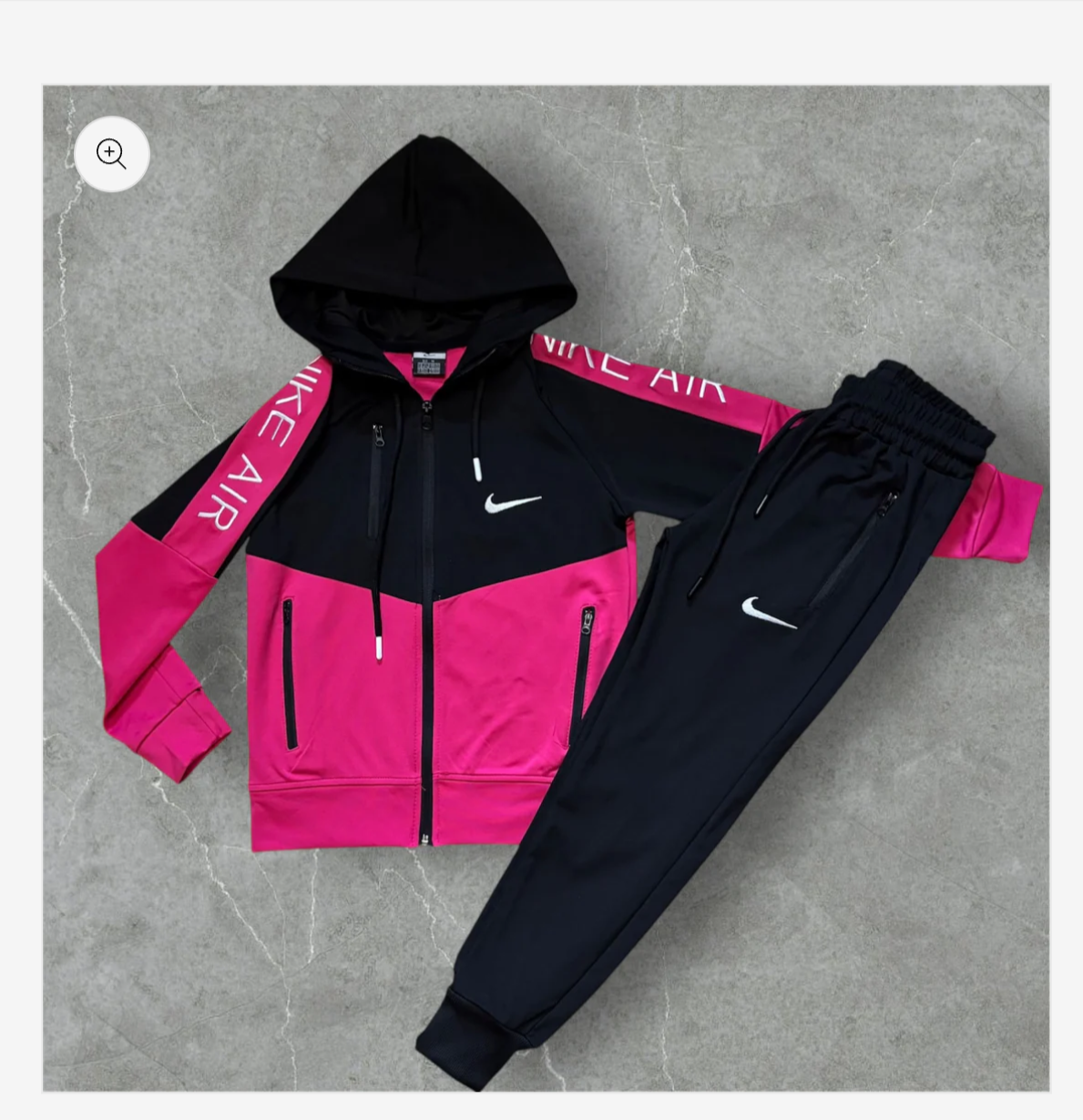 Trening Nike copii +un cadou surpriza