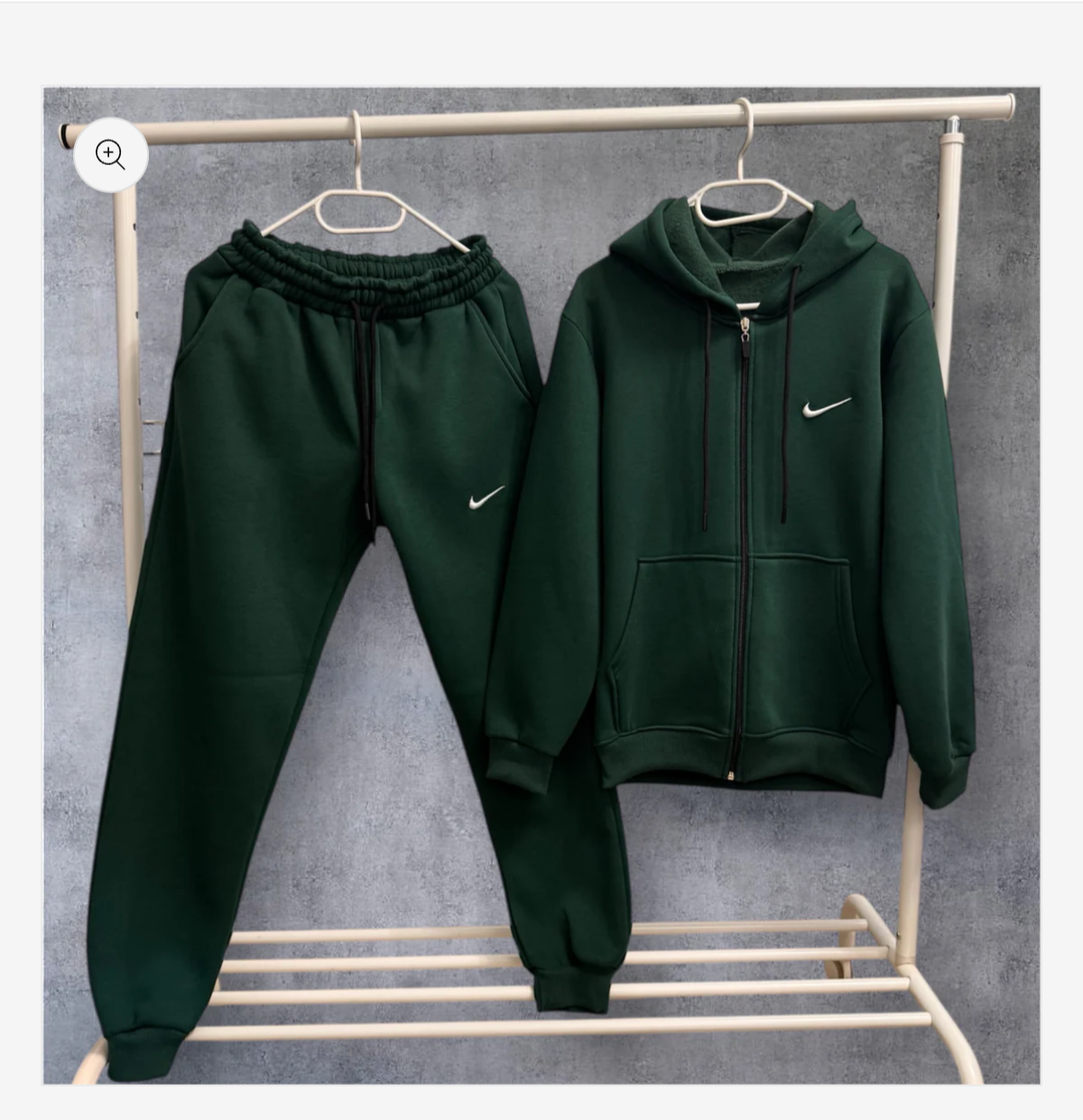 Trening Nike vatuit+un cadou surpriza